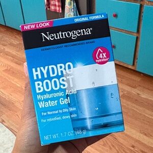 Neutrogena Hydro Boost Hyaluronic Acid Gel - Blue Box
